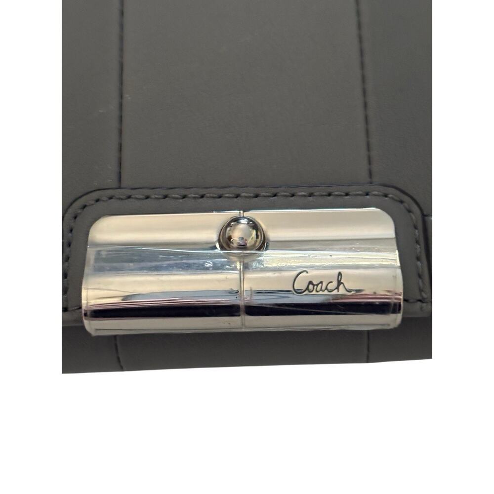 Coach 45125 Kristin Silver Gray Leather Envelope Clutch Wallet NWT MSRP $238 - Picture 9 of 9